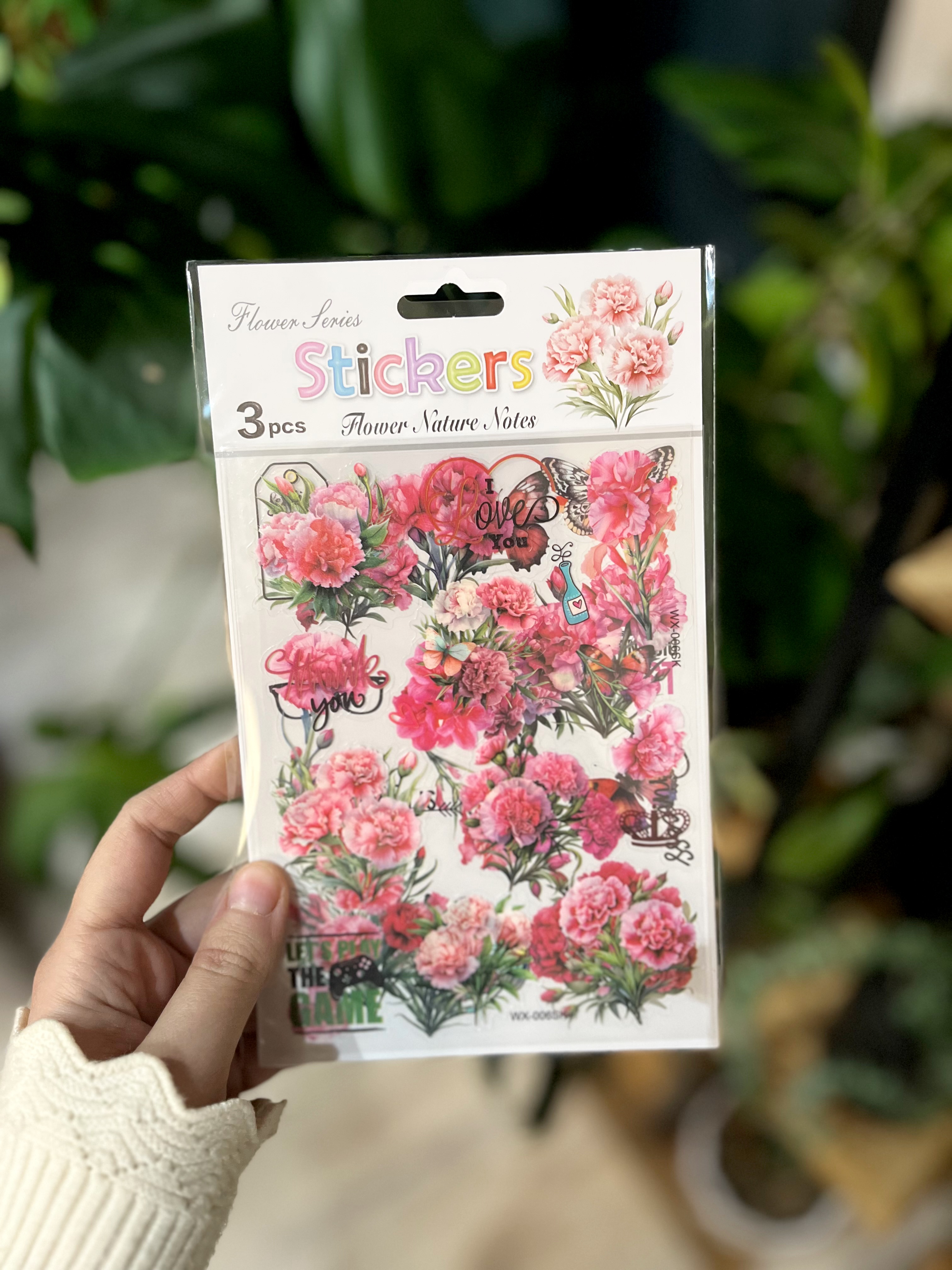 استیکر شفاف سه ورقی طرح گل های صورتی ۲