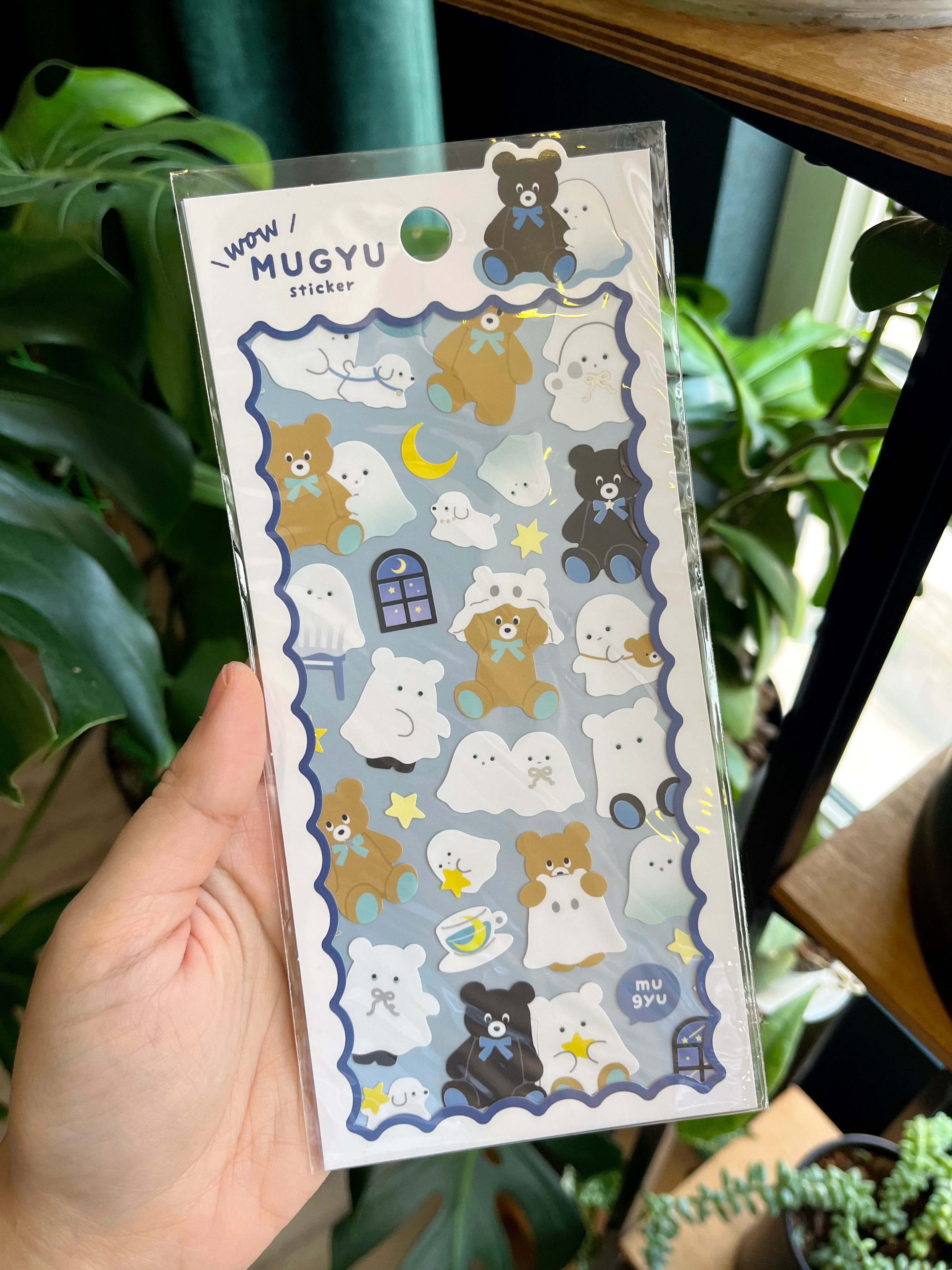 استیکر خرس و روح