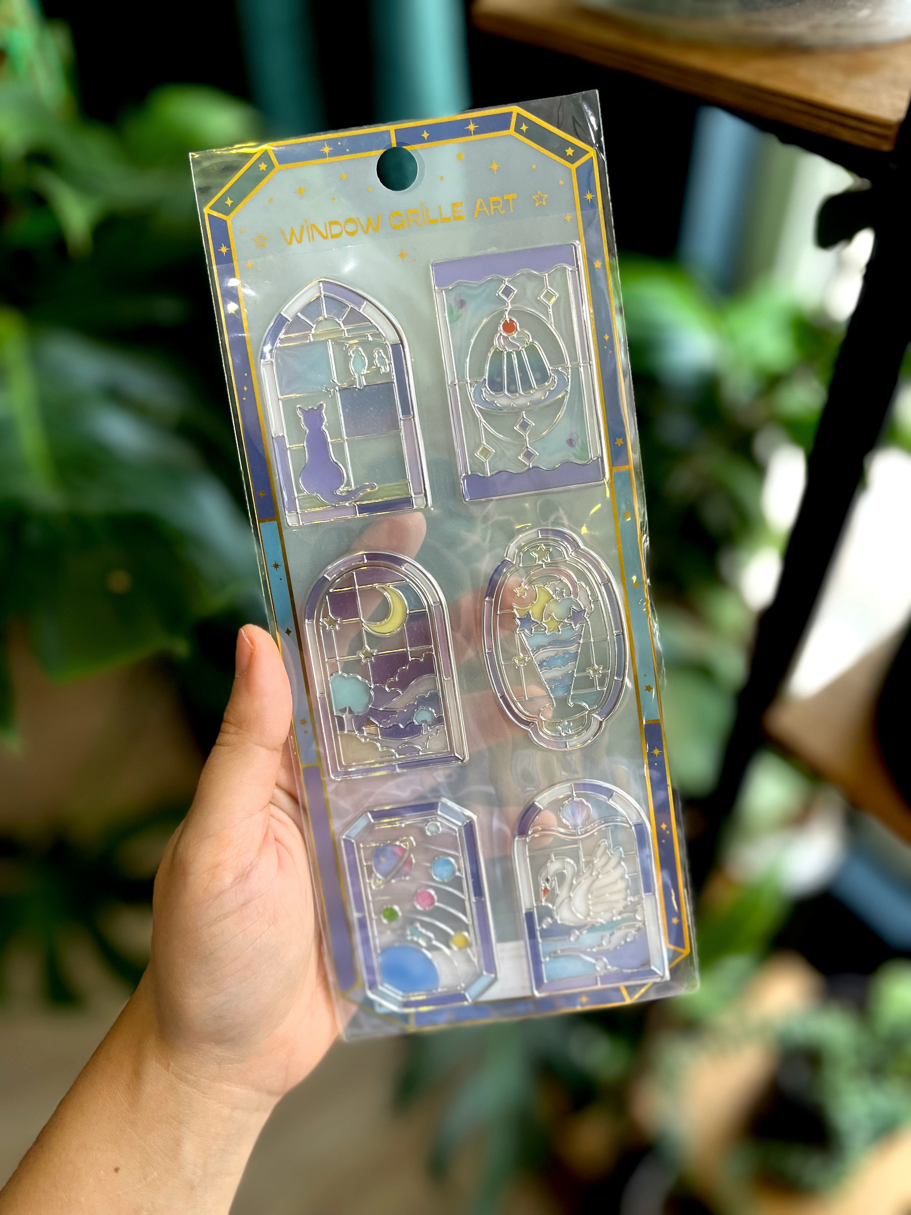 استیکر شفاف طرح پنجره بنفش رنگ